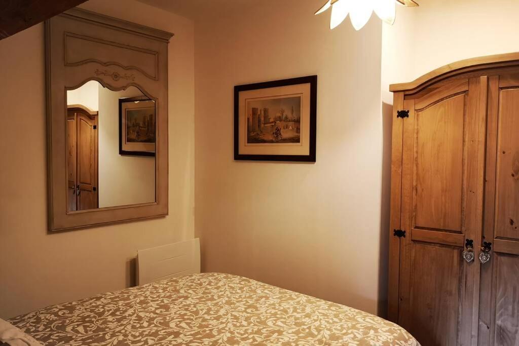 Apartament Aux 3 Maillets Bourges Zewnętrze zdjęcie